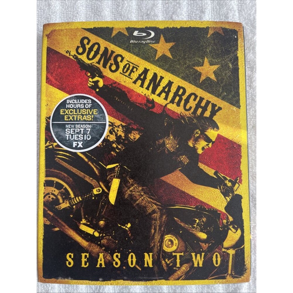 Sons of Anarchy: Season Two (Blu-ray, 2009)